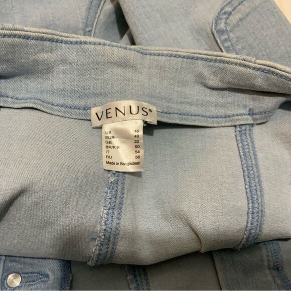 Venus Cargo Sailor Shorts Women's size 16 - Picture 10 of 12